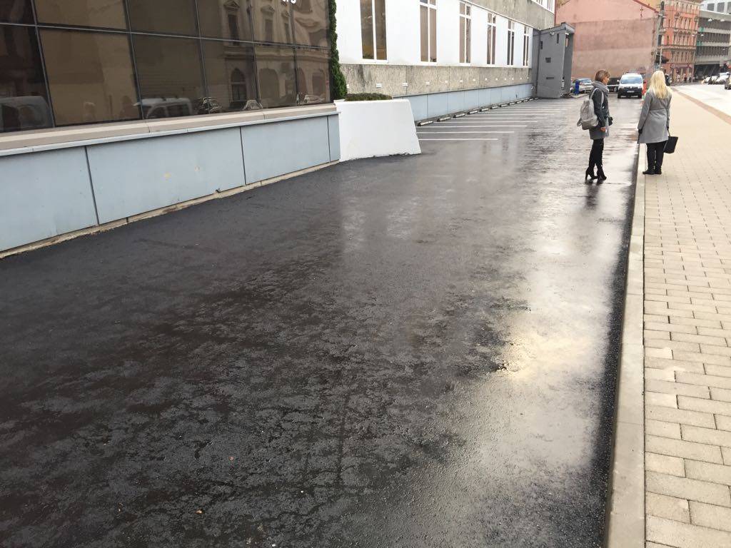 Asfaltēta laukuma 500 m2 izbūve Dzirnavu ielā 105 — foto 2
