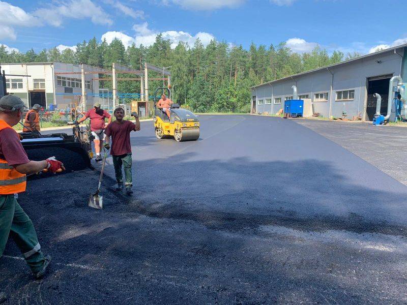 ASFALTĒTA LAUKUMA UN TERITORIJAS APGAISMOJUMA IZBŪVE RĪGAS IELĀ 54/1, SALASPILĪ — foto 3