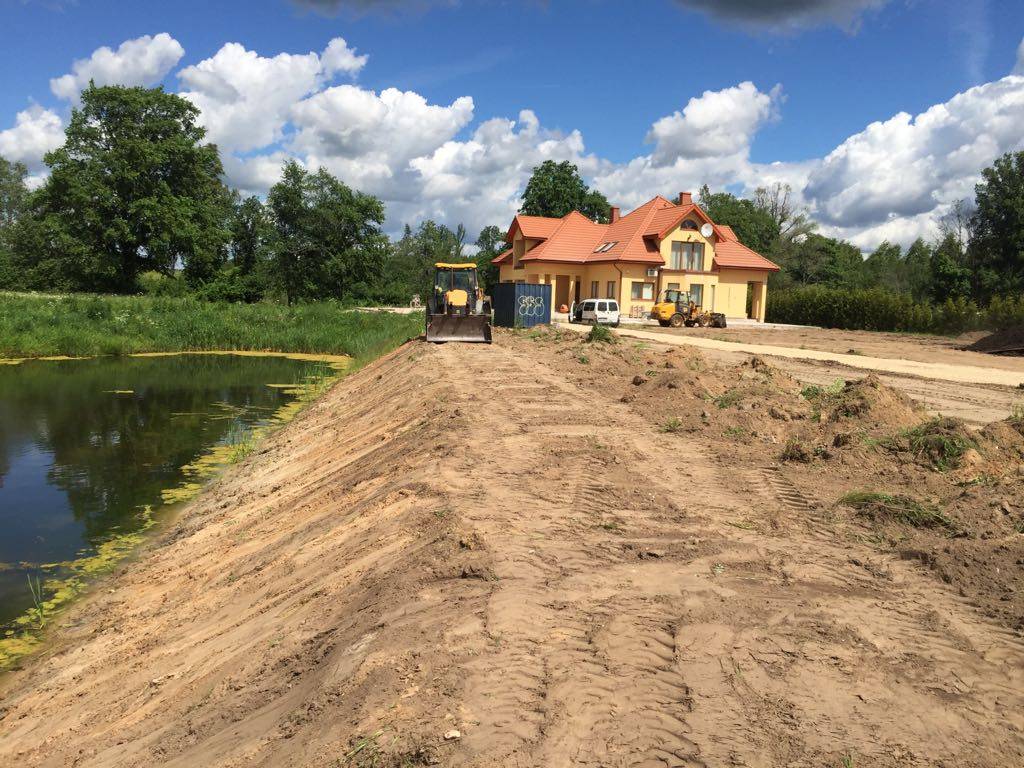 Bruģēšanas un apzaļumošanas darbi Tīnūžos. Privāts objekts. — foto 4