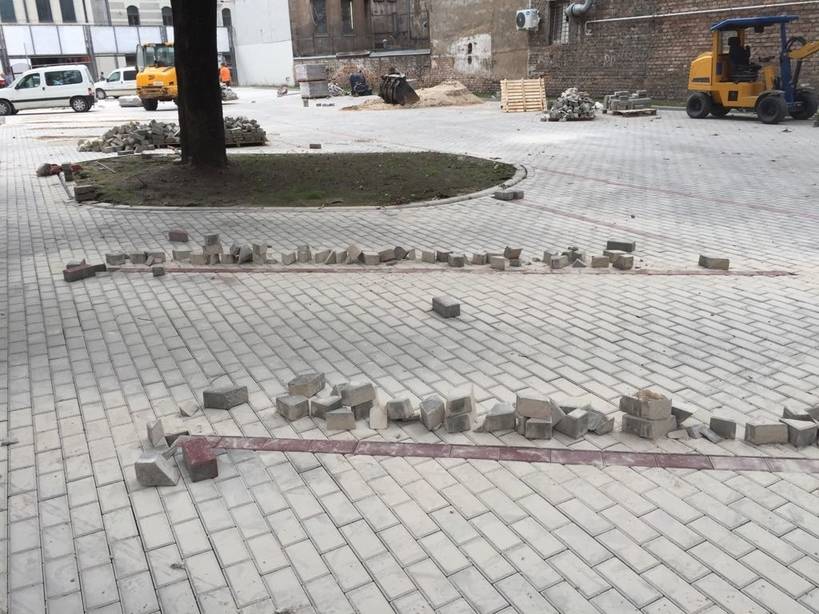Bruģēta autostāvvieta 1600m2 Brīvības iela 35, Rīga. Pasūtītājs “Unipark”. — foto 6