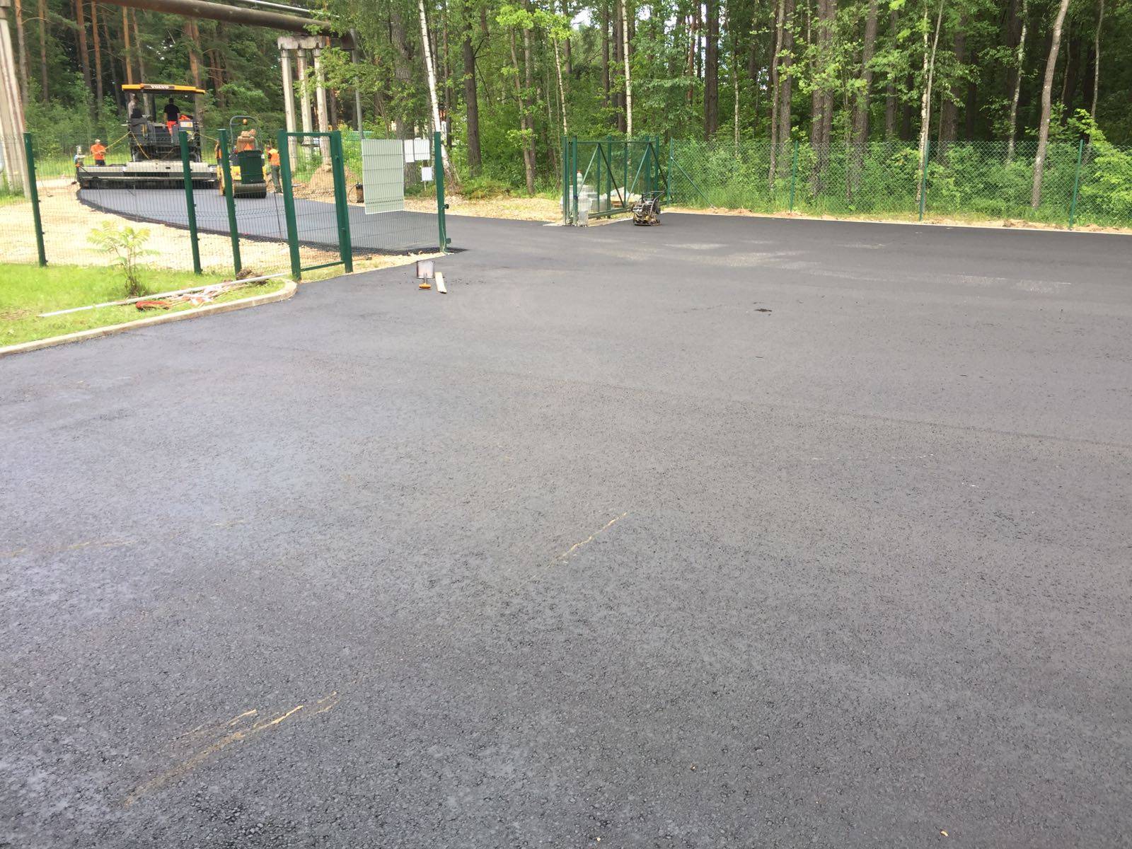 Asfalta laukuma izbūve Rīgas ielā 54/1, Salaspils (1000m2) — foto 6