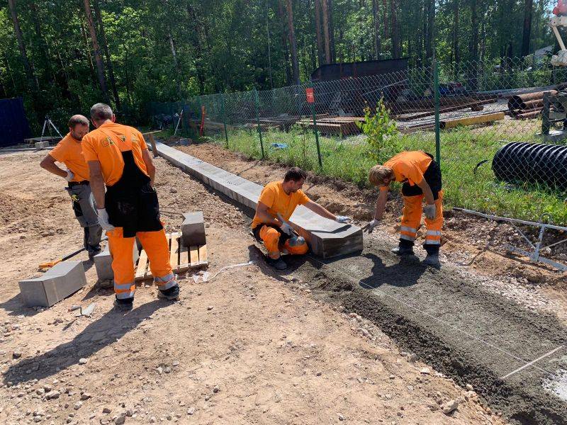 ASFALTĒTA LAUKUMA UN TERITORIJAS APGAISMOJUMA IZBŪVE RĪGAS IELĀ 54/1, SALASPILĪ — foto 10